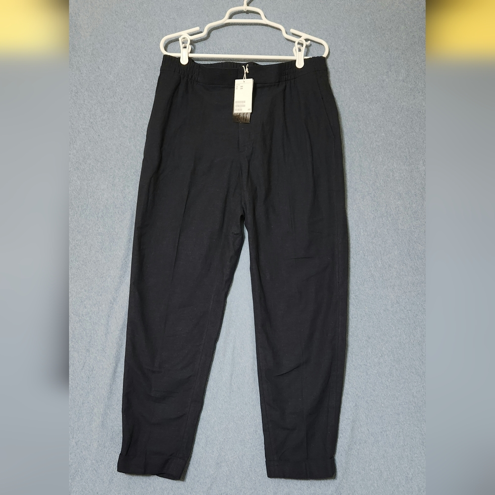 H&M navy blue slacks. Linen blend. Size 38R